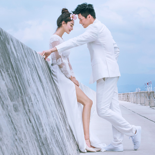 笑颜如花，温柔了岁月