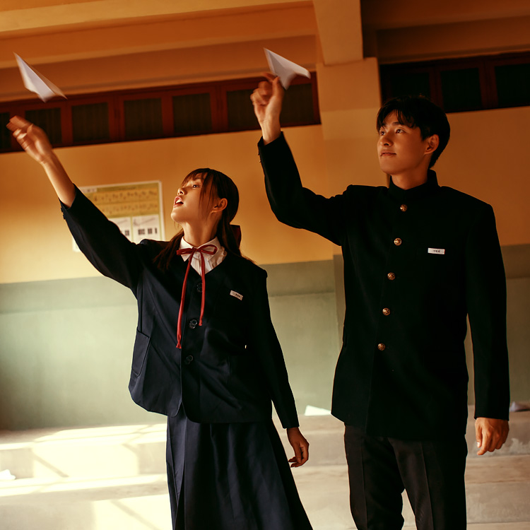 栀子花·百褶裙