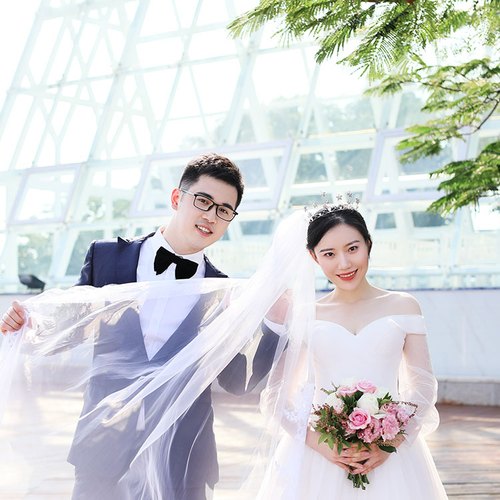 陈先生&洪女士