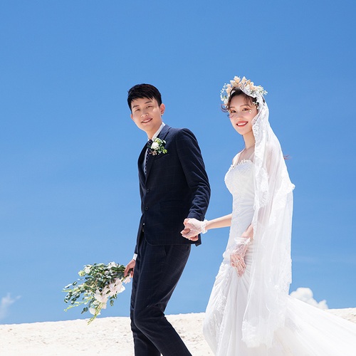 董先生&常女士