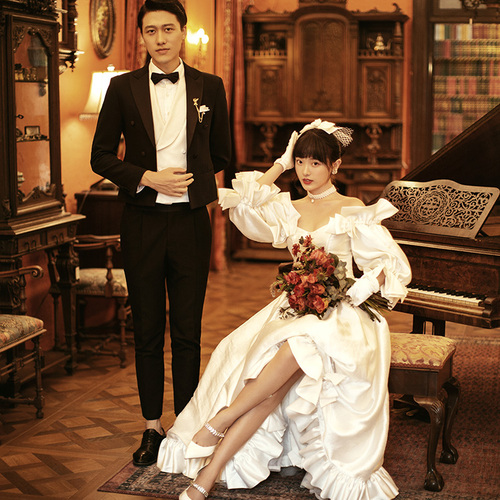 4月24日直播:春先生&佳女士