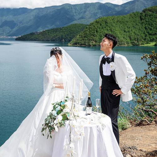 7月15日直播:汪先生&悦女士