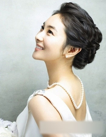 盘点2012韩式新娘发型 打造韩式最纯美的新娘