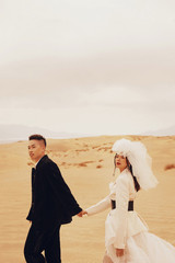孟先生&王女士