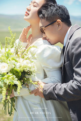 周先生&金女士