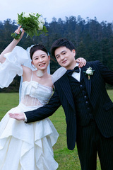 王先生&吳女士