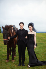 王先生&吳女士