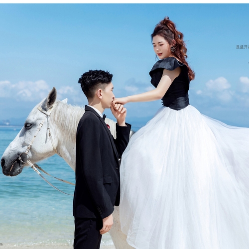 刘先生&王女士