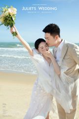 楊先生&何女士