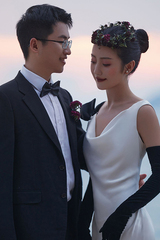 劉先生&張女士