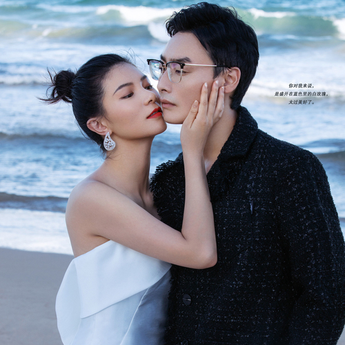 明星:秦凯&何姿