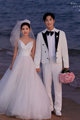 許先生&譚女士