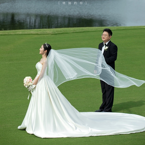 王先生&赵女士