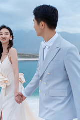 吳先生&咸女士