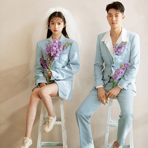 吴先生&何女士