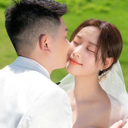 左先生&胡女士