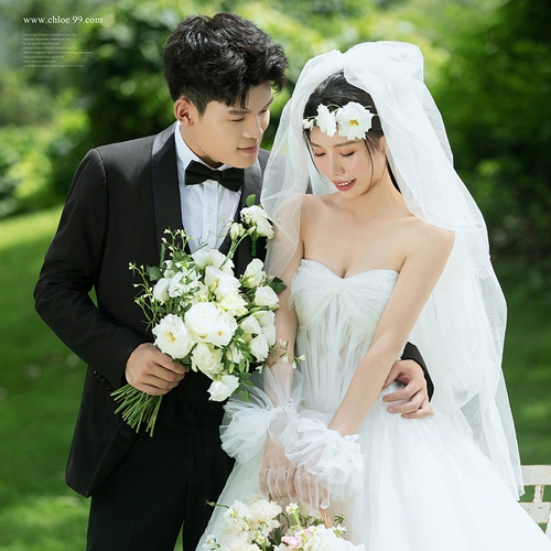 朱先生&左女士