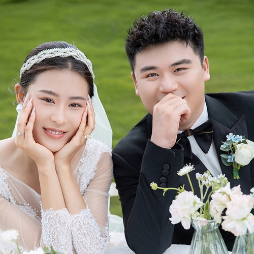 姚先生&胡女士