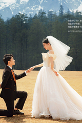 張先生&余女士