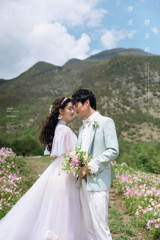 李先生&羅女士