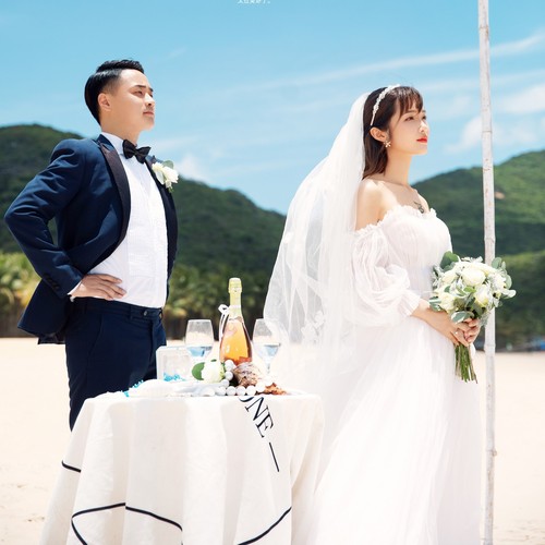 袁先生&苗女士