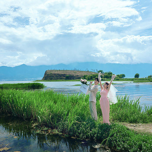 水之畔，茉莉雨