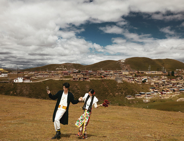 山不見(jiàn)我,我自見(jiàn)山