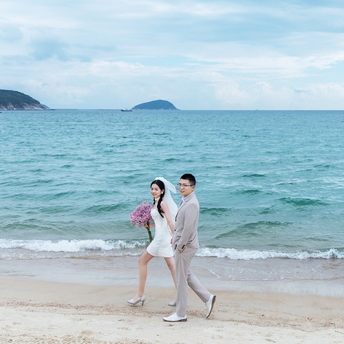 张先生&孟女士